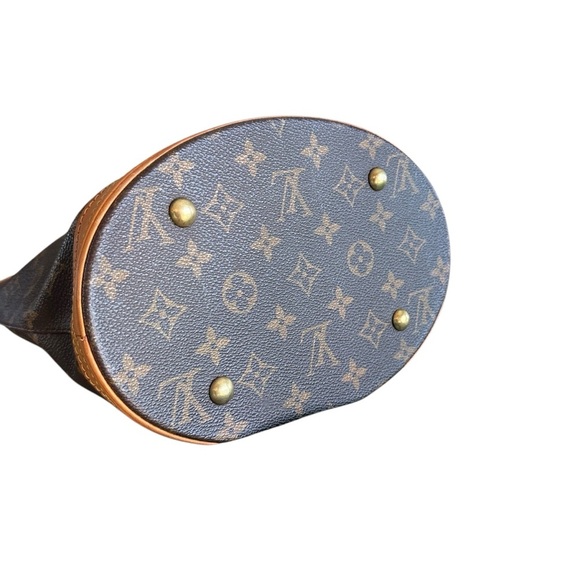 Authentic Louis Vuitton monogram, bucket, shoulder bag, PM SR0948 - Picture 5 of 15